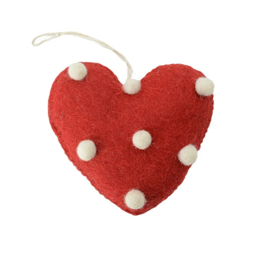 Rood hartje met witte stippen