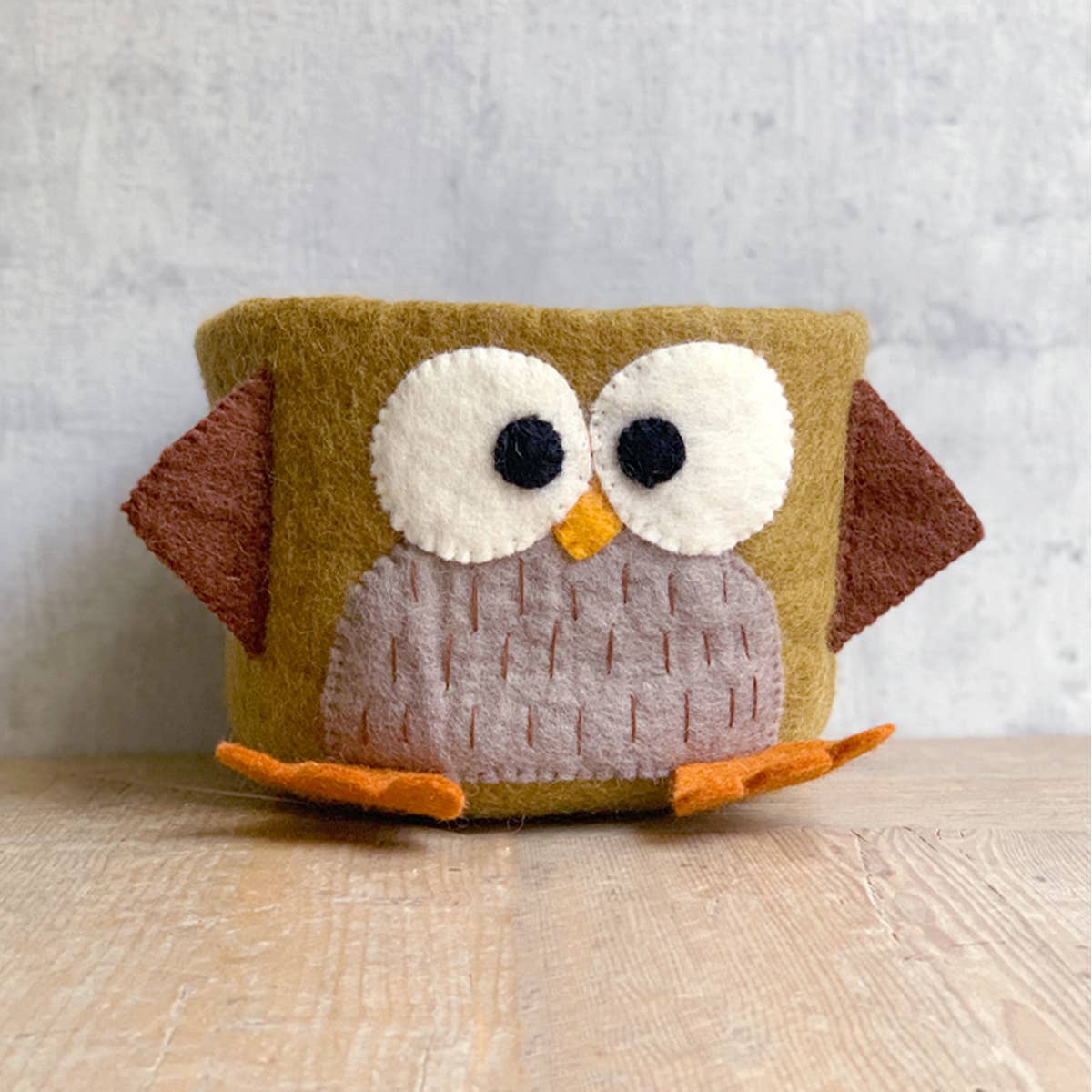 Mand Uil bruin